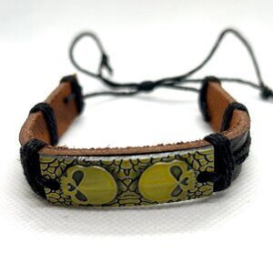 Skulls Leather black threaded bracelet adjustable UNISEX - MENS - WOMENS